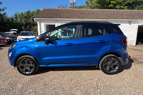 Ford Ecosport ST-LINE.. 5 SERVICES.. SAT NAV.. HALF LEATHER.. BLUETOOTH.. FORD SYNC..USB. 3