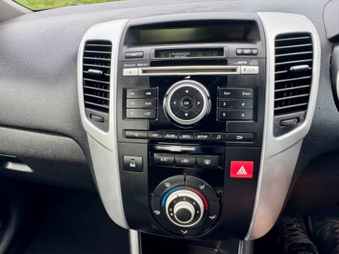 Kia Venga 2 ECODYNAMICS 27