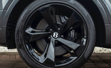 Bentley Bentayga V8 10