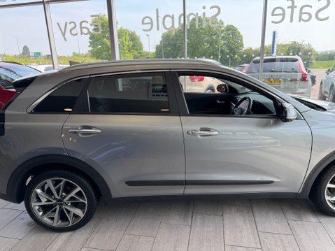 Kia Niro 1.6 GDi 3 DCT Euro 6 (s/s) 5dr 7