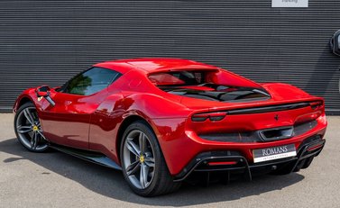 Ferrari 296 GTB 4