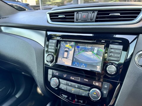 Nissan Qashqai TEKNA PLUS DIG-T 22