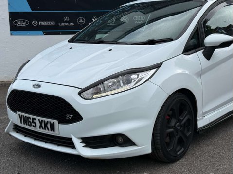 Ford Fiesta 1.6T EcoBoost ST-2 Hatchback 3dr Petrol Manual Euro 6 (182 ps) 10