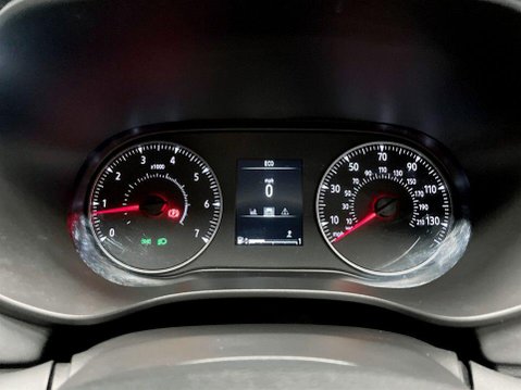 Dacia Jogger 1.0 TCe EXTREME MPV 5dr Petrol Manual Euro 6 (s/s) (110 ps) 14