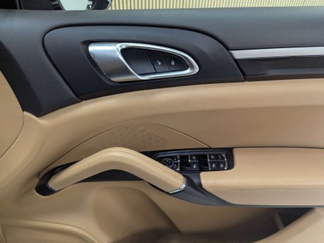 Porsche Cayenne 3.0 Cayenne V6 D Tiptronic S 4WD 5dr 35