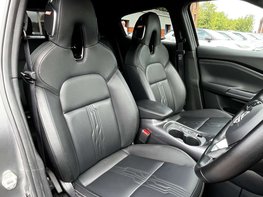 Nissan Juke 1.6 Juke Tekna HEV CVT 5dr 61