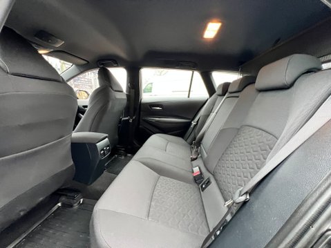Toyota Corolla VVT-I ICON TECH 64