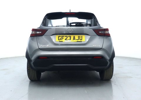 Nissan Juke 1.6 N-Connecta SUV 5dr Petrol Hybrid Auto Euro 6 (143 ps) 11