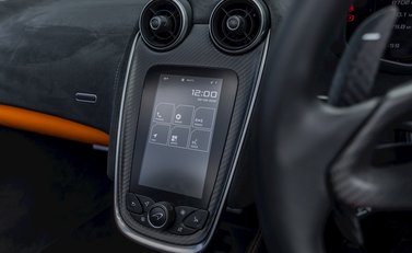 McLaren 570S Spider 17