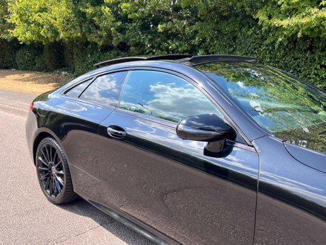 Mercedes-Benz E Class 2.0 E220d AMG Line (Premium Plus) G-Tronic+ Euro 6 (s/s) 2dr 7