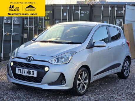 Hyundai i10 1.2 Premium SE Hatchback 5dr Petrol Auto Euro 6 (87 ps) 3