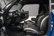 Mini Hatch 2.0 Cooper S Sport Auto 3dr 37