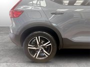 Volvo XC40 1.5 T3 R-Design SUV 5dr Petrol Auto Euro 6 (s/s) (163 ps) 10
