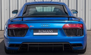 Audi R8 V10 Plus 5
