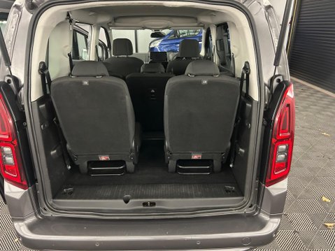 Vauxhall Combo Life 1.2 Turbo Energy Euro 6 (s/s) 5dr (7 Seat) 15