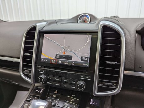 Porsche Cayenne 3.0 Cayenne D Platinum Edition V6 Tiptronic S A 4WD 5dr 91