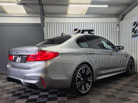BMW M5 4.4 V8 GPF Saloon 4dr Petrol Steptronic xDrive Euro 6 (s/s) (600 ps) 2