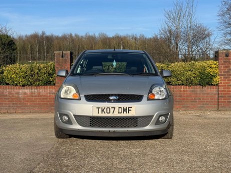 Ford Fiesta 1.4 Fiesta Ghia 5dr 4