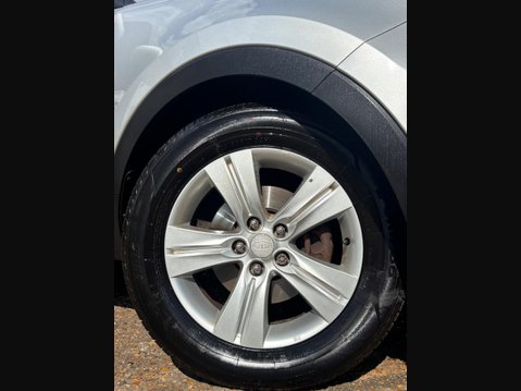 Kia Sportage 1.7 CRDi EcoDynamics 2 2WD Euro 5 (s/s) 5dr 3