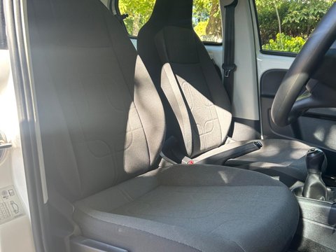 Volkswagen Up 1.0 Move up! Euro 6 5dr 22