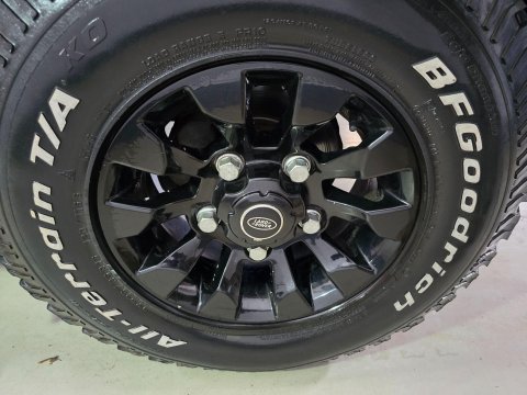 Land Rover Defender 90 HARD-TOP TD5 46