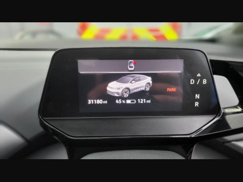 Volkswagen Id.5 Pro Performance 77kWh Style Auto 5dr 33