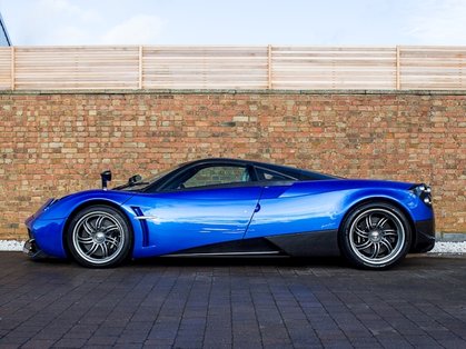 The Pagani Huayra Hypercar: A Modern Automotive Masterpiece