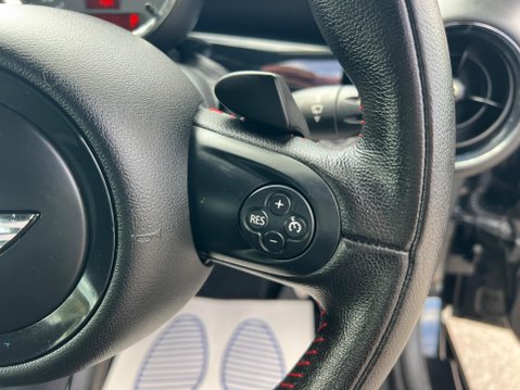 Mini Coupe 2.0 Cooper SD Auto Euro 5 2dr 25