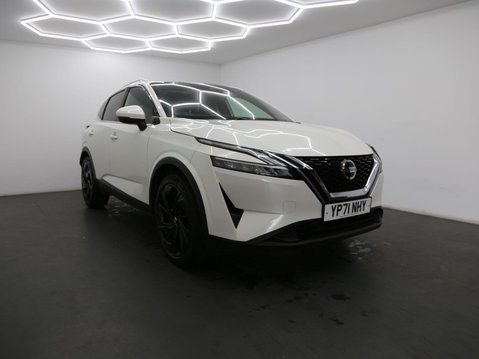 Nissan Qashqai 1.3 DIG-T MHEV Tekna+ XTRON Euro 6 (s/s) 5dr 1