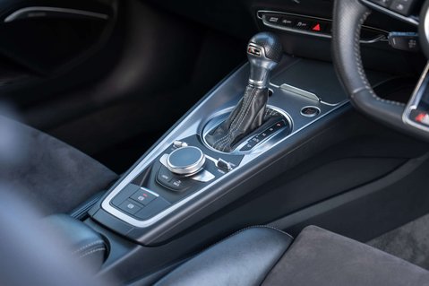 Audi TT 2.0 TT Black Edition TFSI Quattro Semi-Auto 4WD 3dr 5