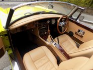 MG B ROADSTER 23