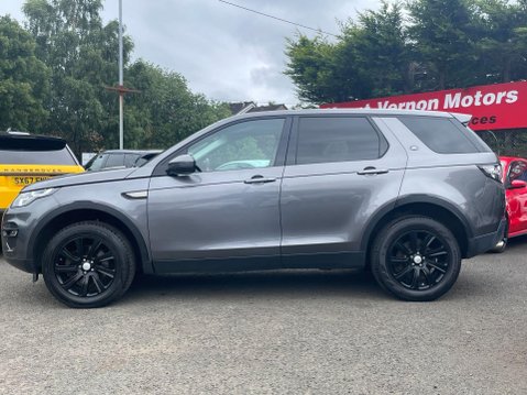 Land Rover Discovery Sport 2.0 TD4 SE Tech Auto 4WD Euro 6 (s/s) 5dr 9
