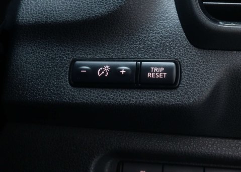 Nissan LEAF Leaf N-Connecta 5dr 37