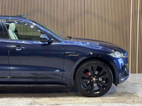 Jaguar F-Pace 3.0 F-PACE V6 S AWD D Auto 4WD 5dr 17