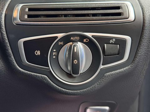 Mercedes-Benz C Class 2.0 C300d AMG Line (Premium Plus) Saloon 4dr Diesel G-Tronic+ Euro 6 (s/s) 50