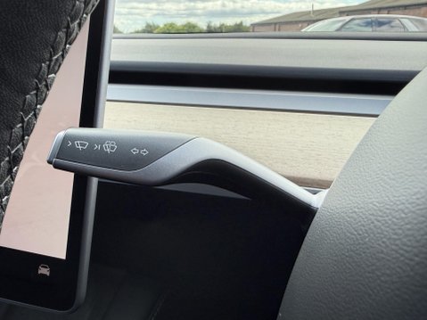 Tesla Model 3 (Dual Motor) Long Range Saloon 4dr Electric Auto 4WDE (346 ps) 35