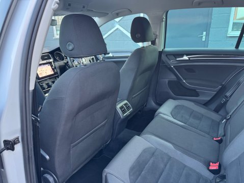 Volkswagen Golf GT TDI BLUEMOTION TECHNOLOGY 25