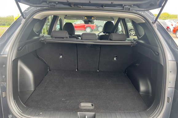 Hyundai TUCSON T-GDI PREMIUM 32