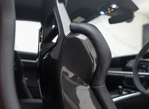 Porsche 911 Turbo S (992) Lightweight 18