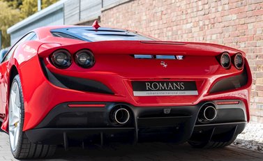 Ferrari F8 Tributo 24