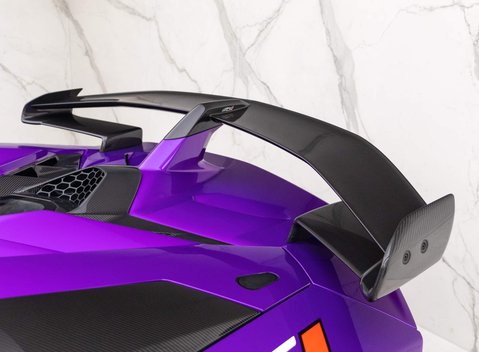 Lamborghini Aventador SVJ LP 770-4 36