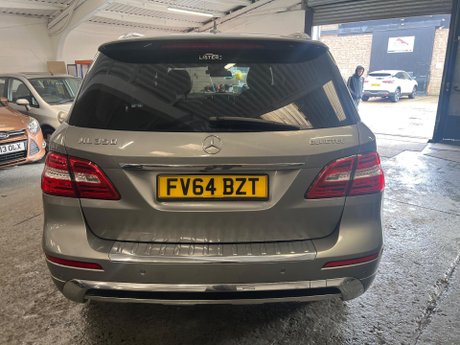 Mercedes-Benz M Class 3.0 ML350 V6 BlueTEC AMG Line G-Tronic 4WD Euro 6 (s/s) 5dr 6