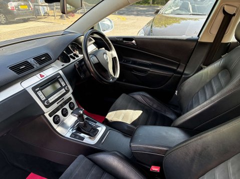Volkswagen Passat 2.0 TDI GPF SEL Estate 5dr Diesel DSG Euro 4 (170 ps) 5