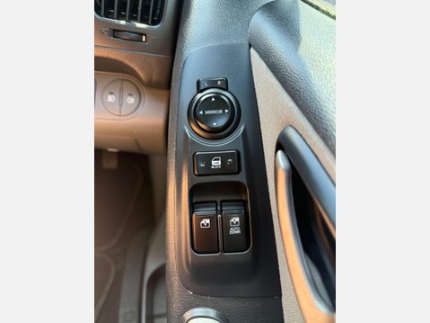 Hyundai I800 2.5 CRDi Style Euro 4 5dr 19