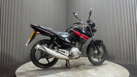 Yamaha YBR 125 2013 36K RUNNING PROJECT BIKE SPARES OR REPAIR 125CC LEARNER 2