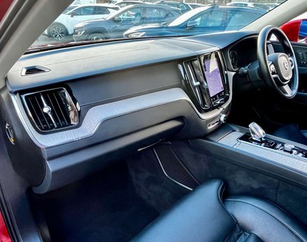 Volvo XC60 2.0 XC60 Inscription T6 Recharge AWD Auto 4WD 5dr 17