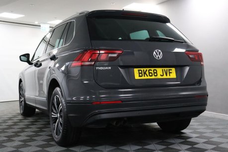 Volkswagen Tiguan SE NAV TSI 28