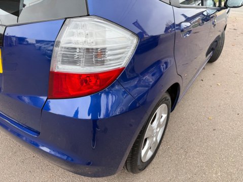 Honda Jazz 1.4 i-VTEC ES i SHIFT Euro 5 5dr 40