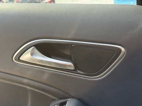 Mercedes-Benz A Class 1.5 A180 CDI Sport Hatchback 5dr Diesel 7G-DCT Euro 5 (s/s) (109 ps) 61