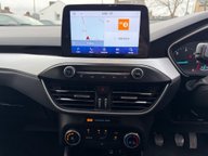 Ford Focus ZETEC TDCI 11